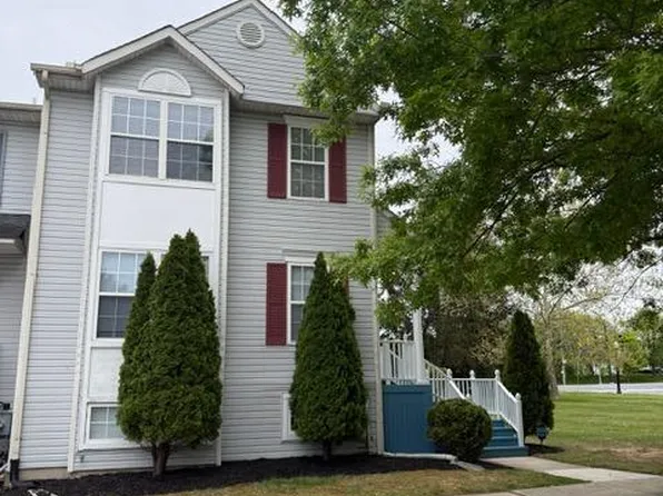 100 Buckson Ct, Bear, DE 19701