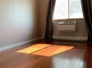 3822 147th St, Flushing, NY 11354