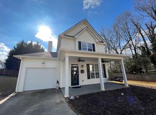 135 Prospect St, Roswell, GA 30075