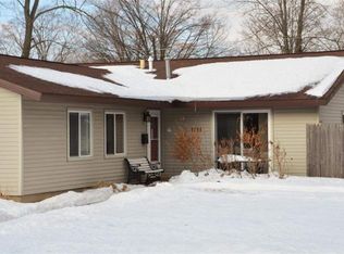 1141 Whitehall Dr, South Bend, IN