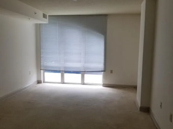 11760 Sunrise Valley Dr APT 208, Reston, VA 20191