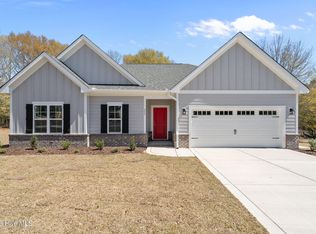 233 Telluride Court, Aberdeen, NC 28315