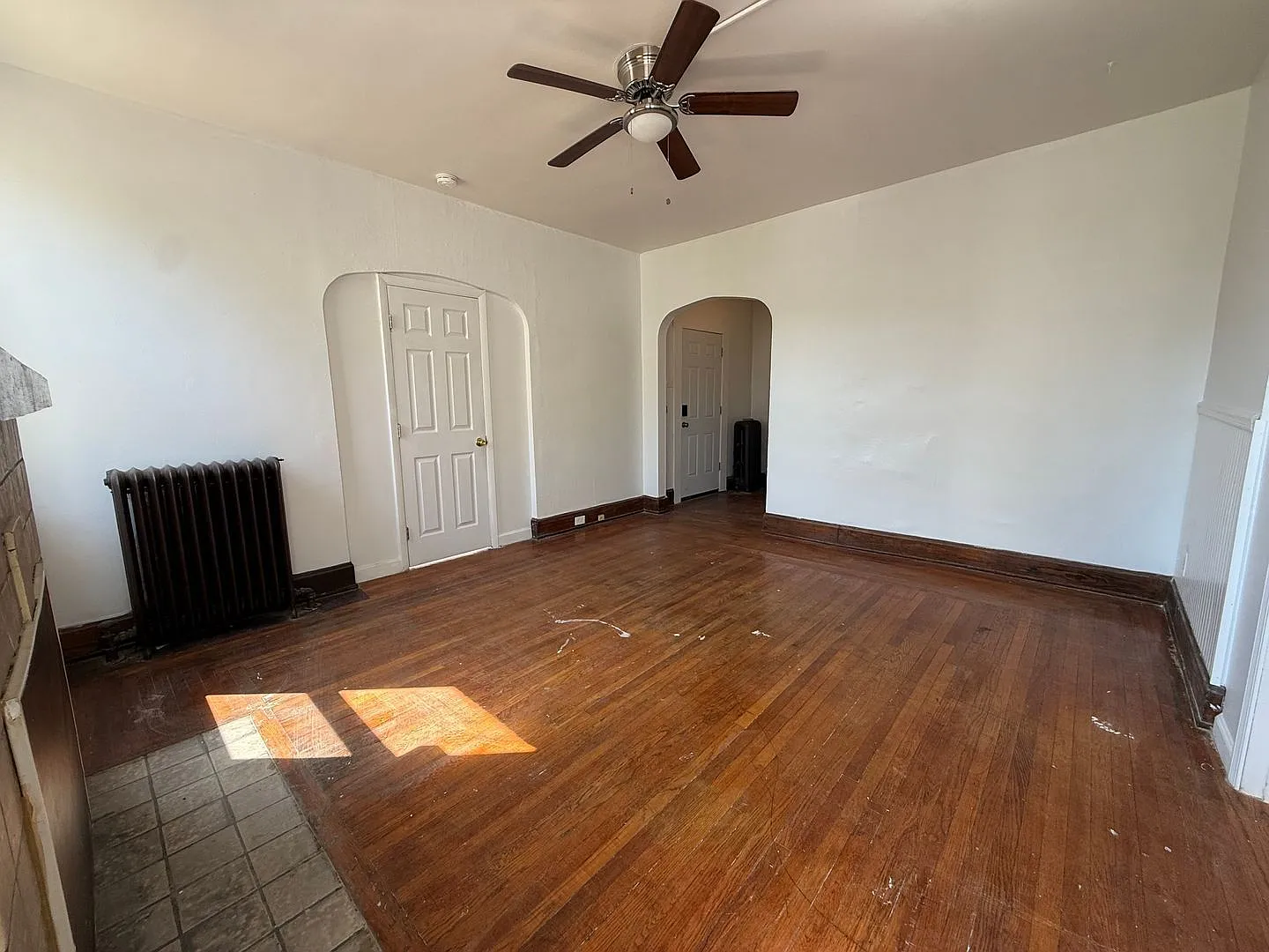 2 bed, 1.0 bath, $1,125 — Photo 4