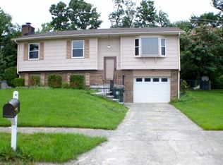 307 S Eagle Creek Dr, Lexington, KY 40515