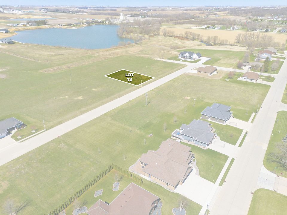 1st image of 704 8th St SW