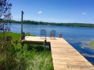 119 Tomahawk Rd, Hawthorne, FL 32640