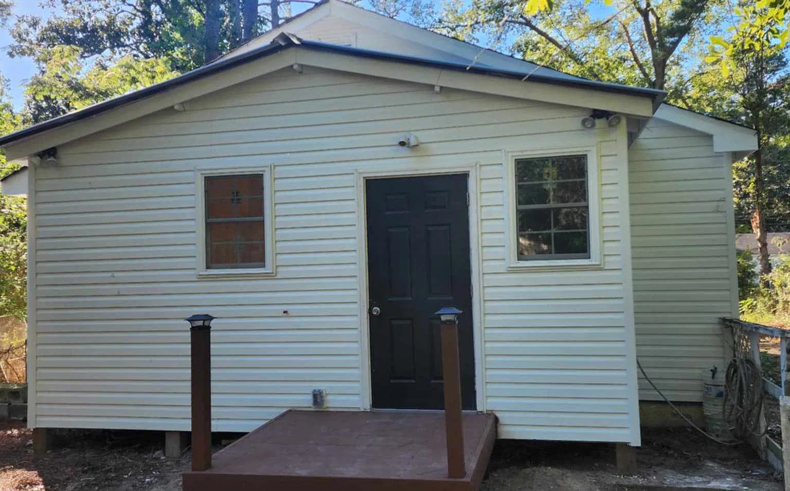 2 bed, 1200 sqft, $1,300 — Photo 2