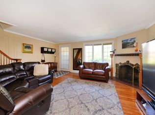 38 Dartmouth St, Valley Stream, NY 11581