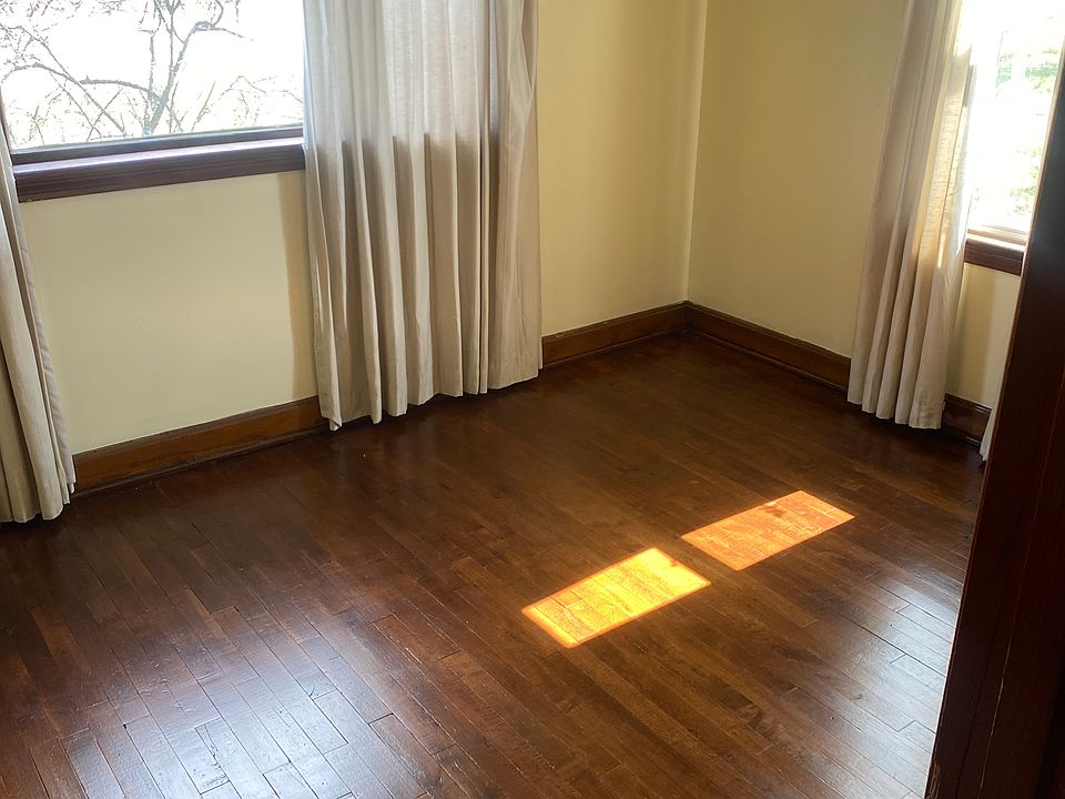 1st image of 11110 South Ave