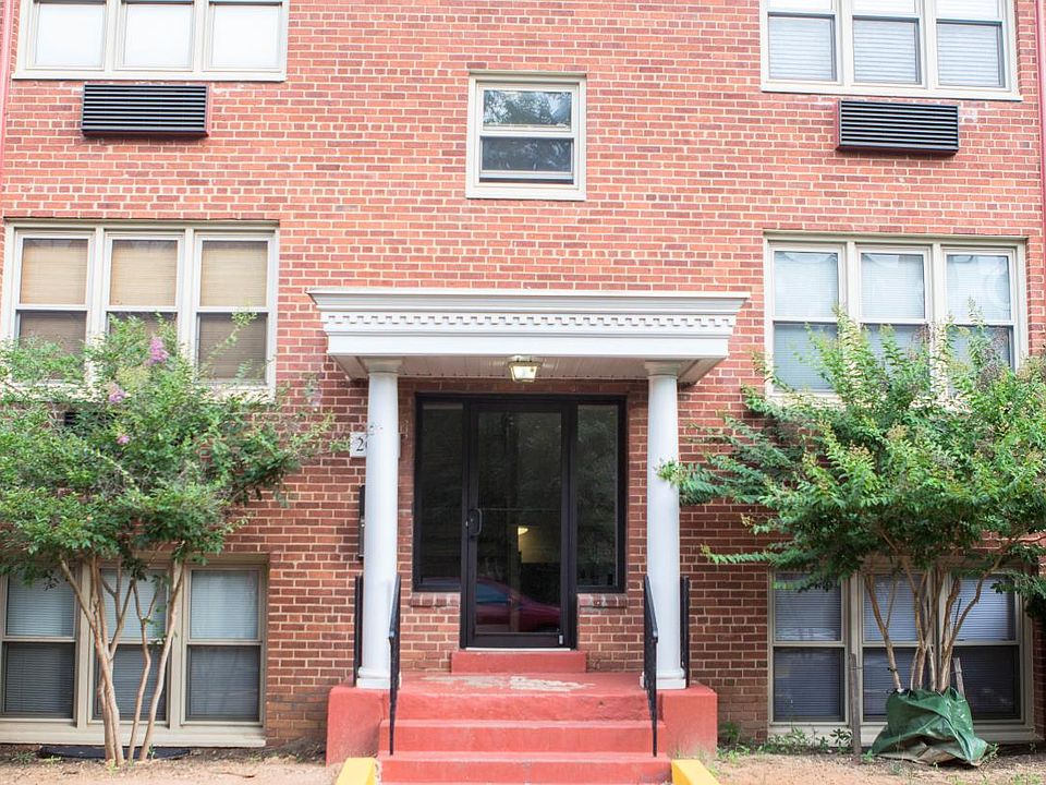 Exterior 2