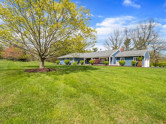 4th image of 3648 Ponderosa Dr
