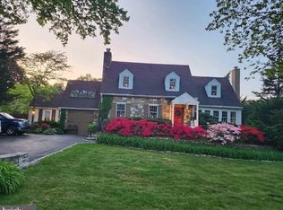 100 Overhill Ave, Philadelphia, PA 19116