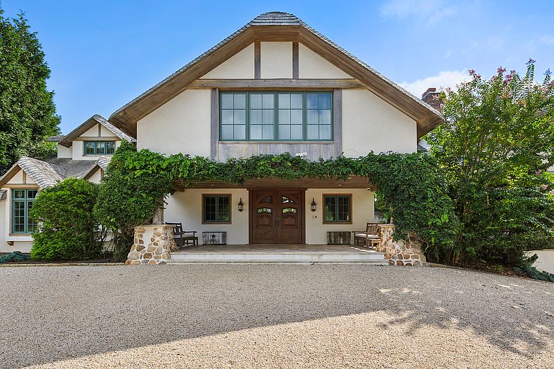 Mary様 14 St Mary's Ln, Amagansett, NY 11937 | Out East