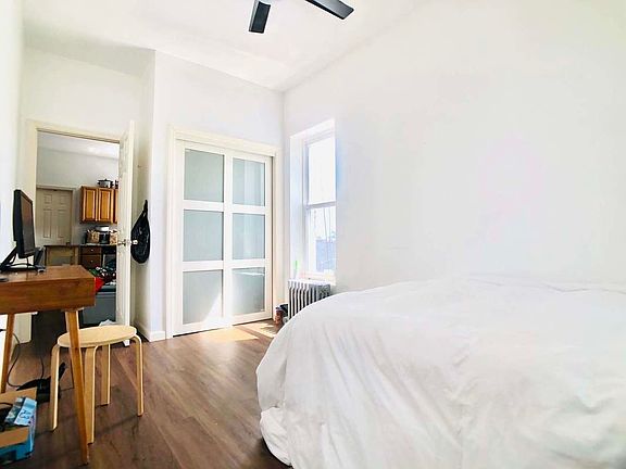2nd image of 440 Prospect Ave APT 4R
