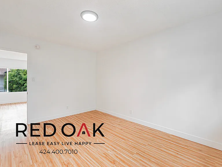 12605 Kensington Ln #7 — Photo 13
