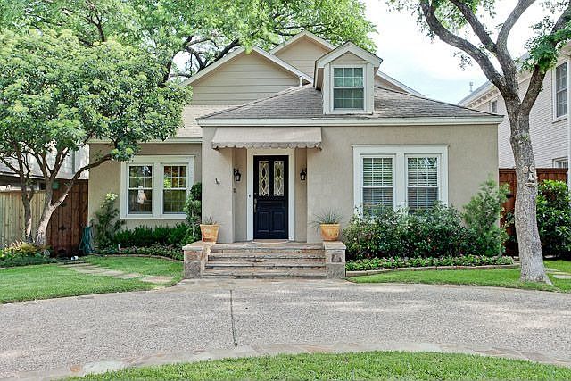 1st image of 3704 Mockingbird Ln