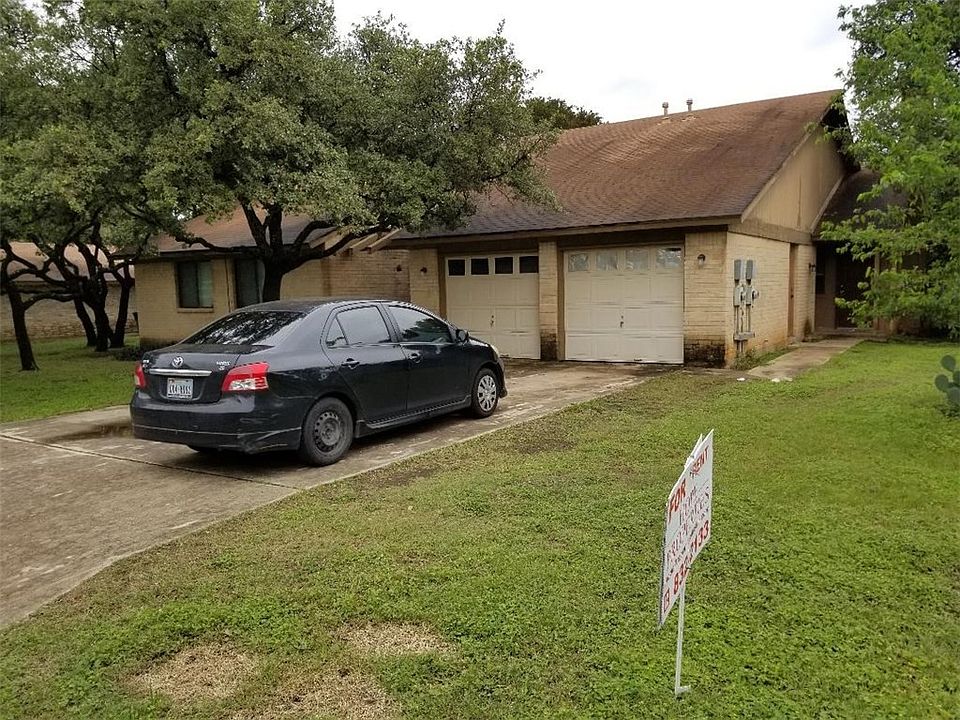1st image of 102 Norwood Dr APT A