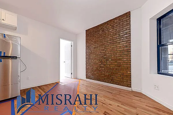 Rented by J Misrahi Realty Corp | media 3