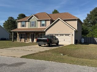 809 Pecan Grove Loop, Hope Mills, NC 28348