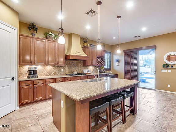3rd image of 28493 N 68TH Avenue