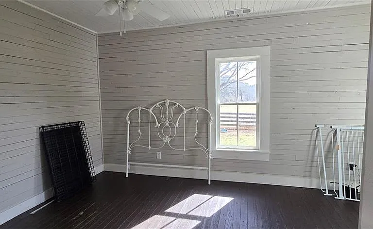812 Bessie Ln — Photo 27