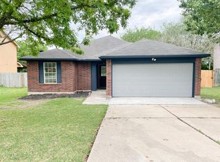 221 Clary Ct, Buda, TX 78610