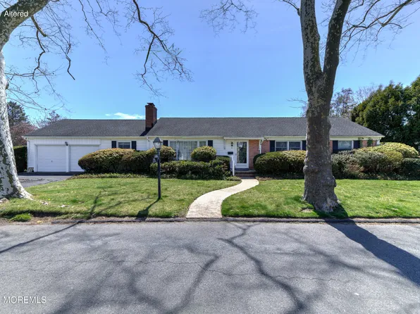 25 Buttonwood Drive, Fair Haven, NJ 07704