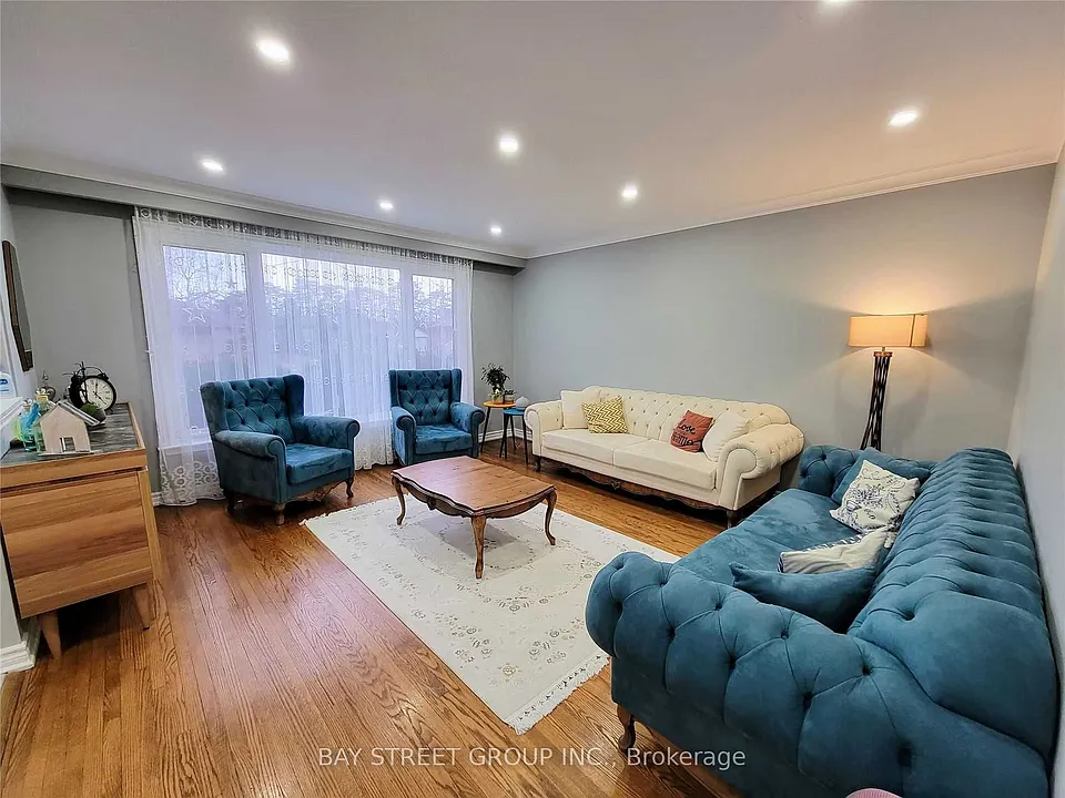 23 Dalcourt Dr #MAIN
