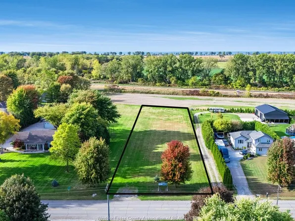 4325 Tecumseh Line, Chatham Kent, ON N0P 2L0