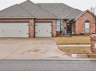 11813 Bellhurst Ave, Oklahoma City, OK 73162