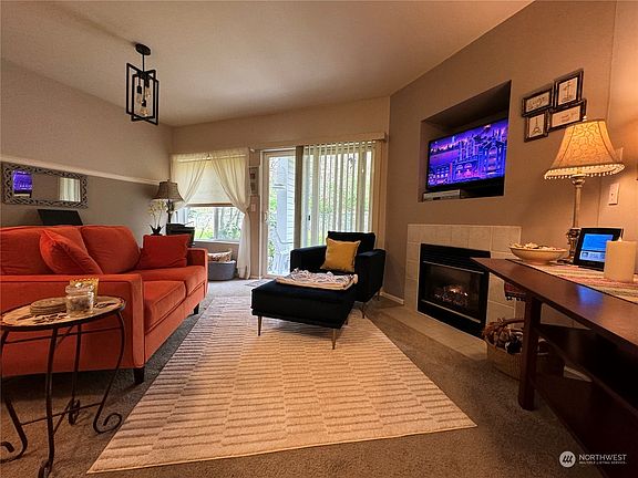 3rd image of 31900 104th Avenue SE #D-104