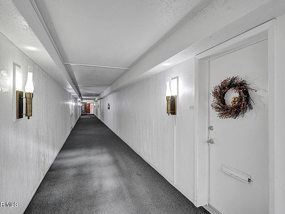 3rd image of 252 Shadow Mountain Dr APT F1
