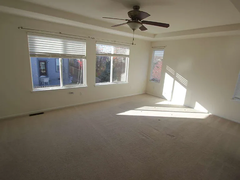5420 Heatherton Ln — Photo 28