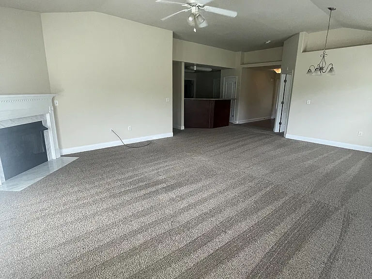 148 Old Ivy Rd — Photo 14