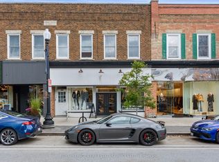 179 Lakeshore Rd E #2, Oakville, ON L6J 1H5