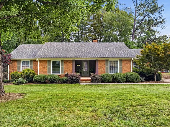 2nd image of 4323 Emory Ln