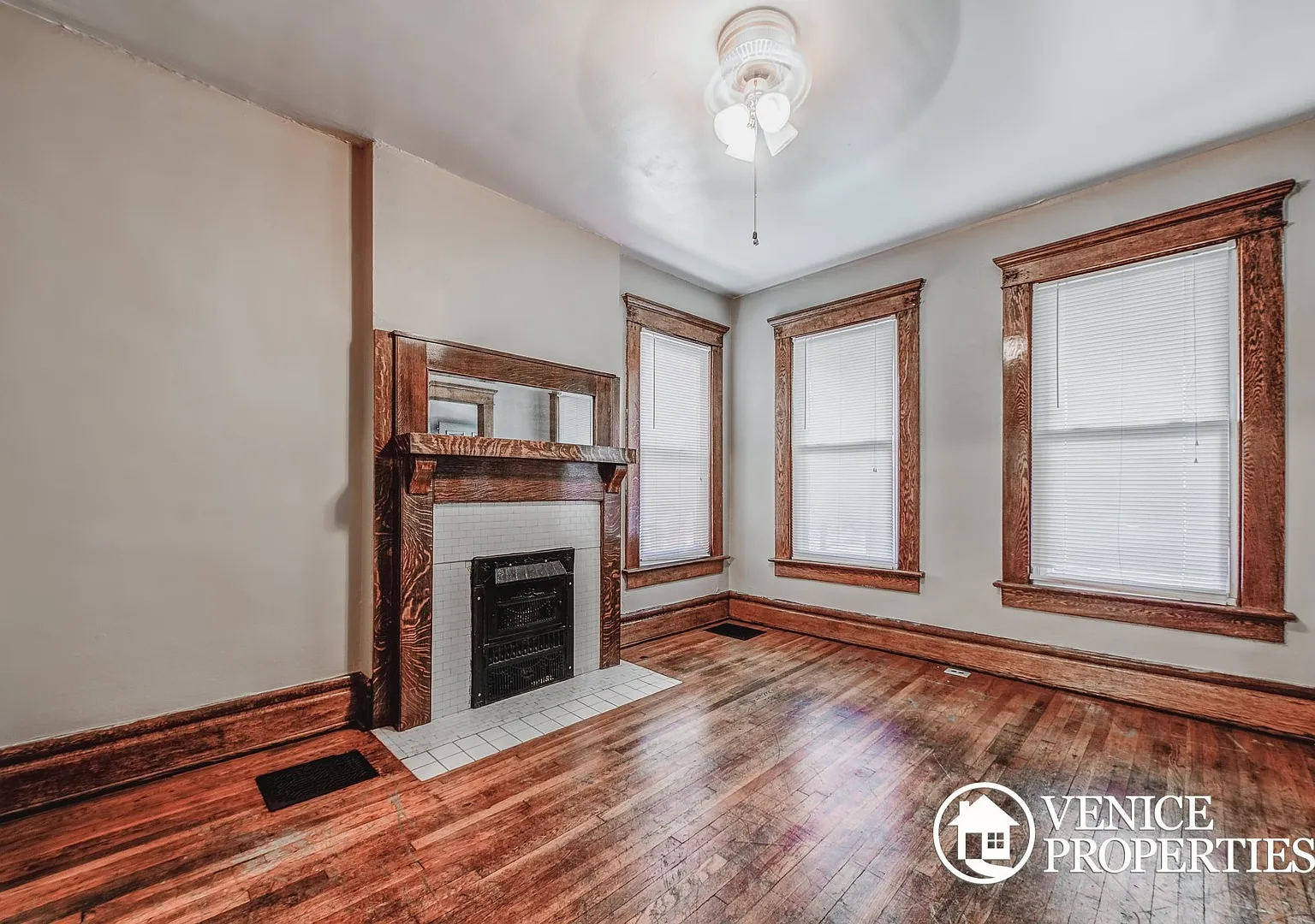 4 Bedroom on OSU Campus — Photo 3