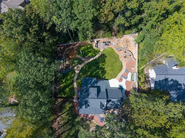 1490 Pine Creek Dr, Lawrenceville, GA 30043