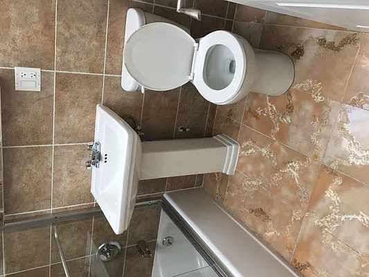 Rented by Realty Nerd | media 23