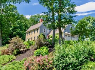 16 Spring Hill Rd, Merrimac, MA 01860