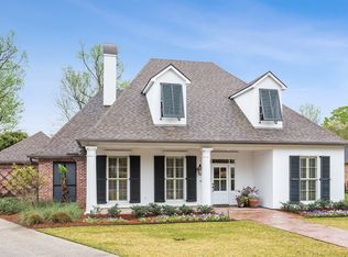 17715 Crossing Blvd, Baton Rouge, LA 70810