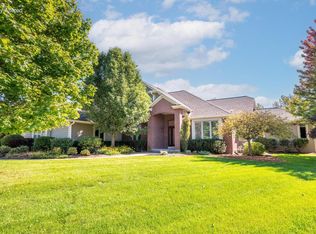 W289N3648 Huntsman COURT, Pewaukee, WI 53072