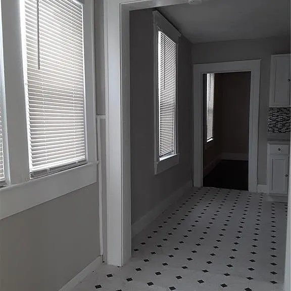 303 White Ave #2 — Photo 10