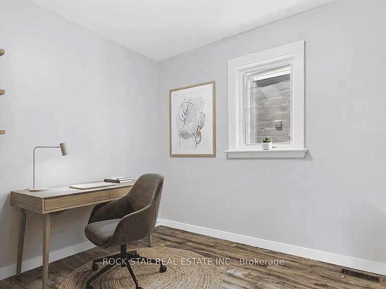235 Hamilton Rd #3 — Photo 5