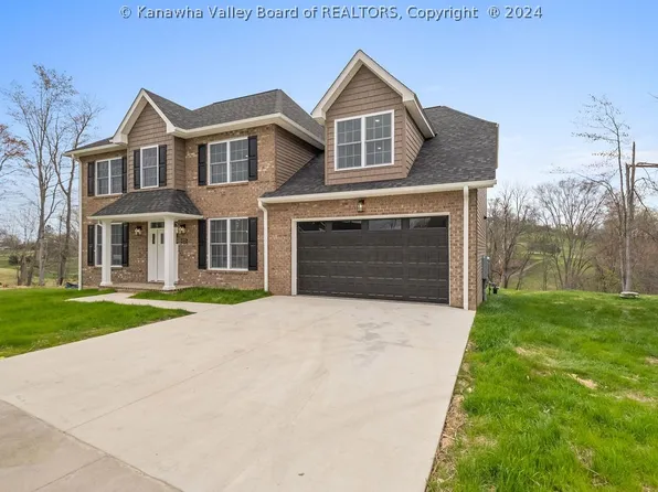 4225 Fairway Dr, South Charleston, WV 25309