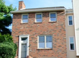 101 Spring Run Dr, Monroeville, PA 15146