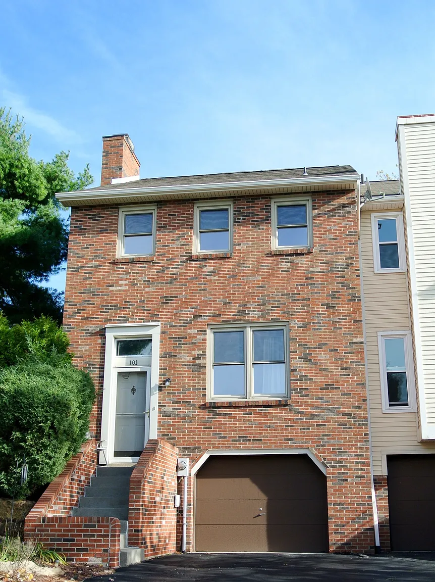 101 Spring Run Dr photo 1