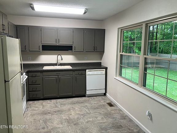 4th image of 6119 Cougar Dr
