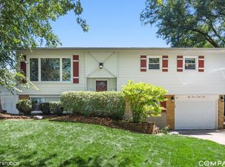 5733 Victoria Dr, Oak Forest, IL 60452
