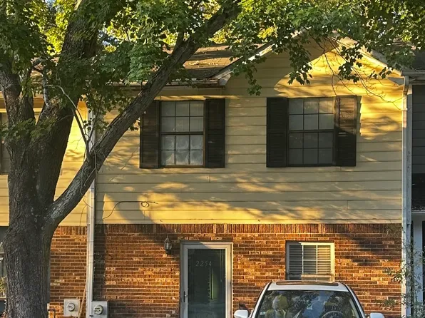 2254 Salt Springs Pl, Austell, GA 30168